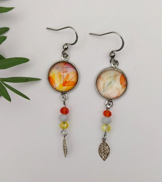 Boucles d'oreille feuillage orangé perles & cabochon